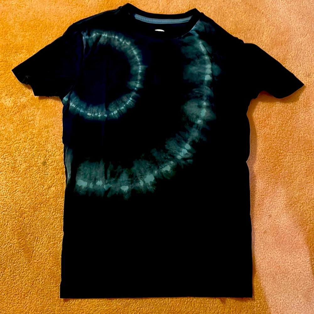 Old Navy T-Shirt